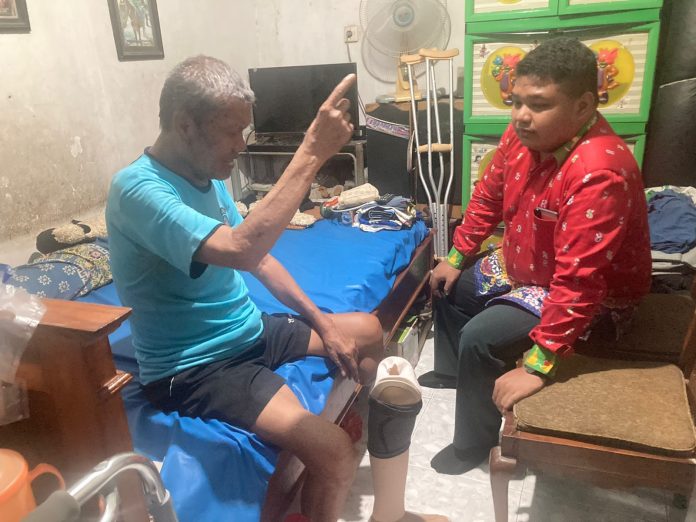 Bantuan Kaki Palsu
